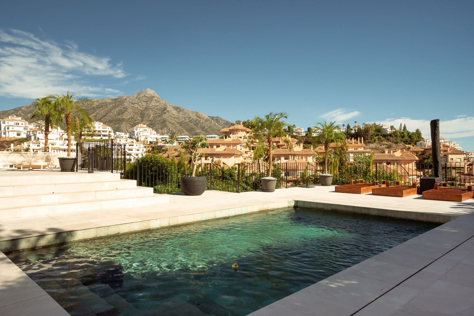 5 Zimmer Villa zu verkaufen in Marbella mit Pool Garage - 2.950.000 € (Ref: 7883633)