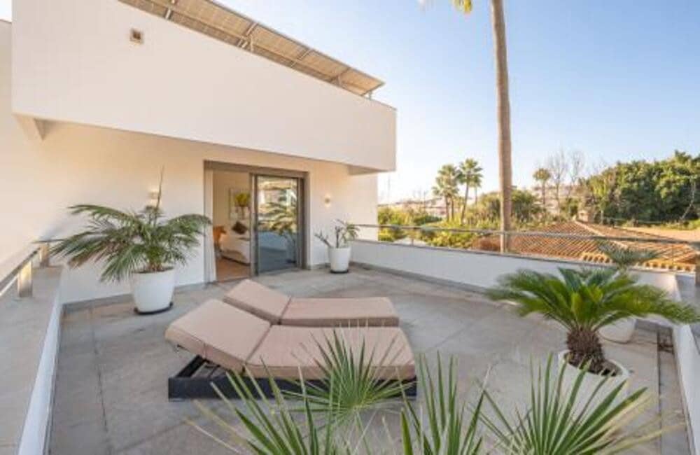 4 quarto Moradia para venda em Marbella com piscina garagem - 2 590 000 € (Ref: 7898332)