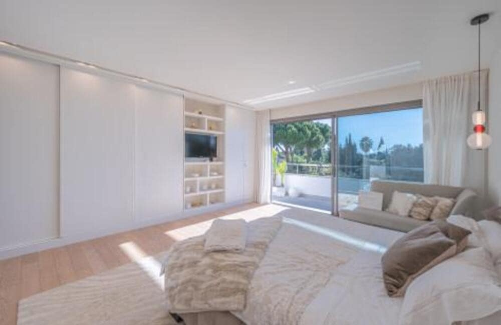 4 soverom Villa til salgs i Marbella med svømmebasseng garasje - € 2 590 000 (Ref: 7898332)
