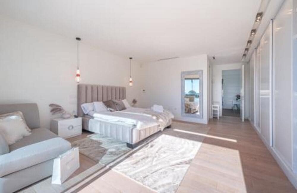 4 soverom Villa til salgs i Marbella med svømmebasseng garasje - € 2 590 000 (Ref: 7898332)