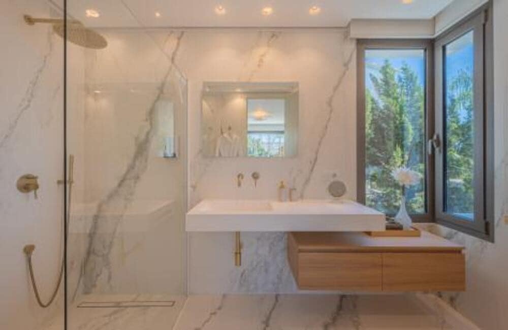 4 soverom Villa til salgs i Marbella med svømmebasseng garasje - € 2 590 000 (Ref: 7898332)