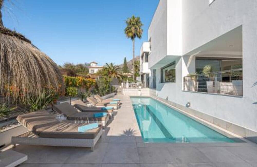 4 soverom Villa til salgs i Marbella med svømmebasseng garasje - € 2 590 000 (Ref: 7898332)