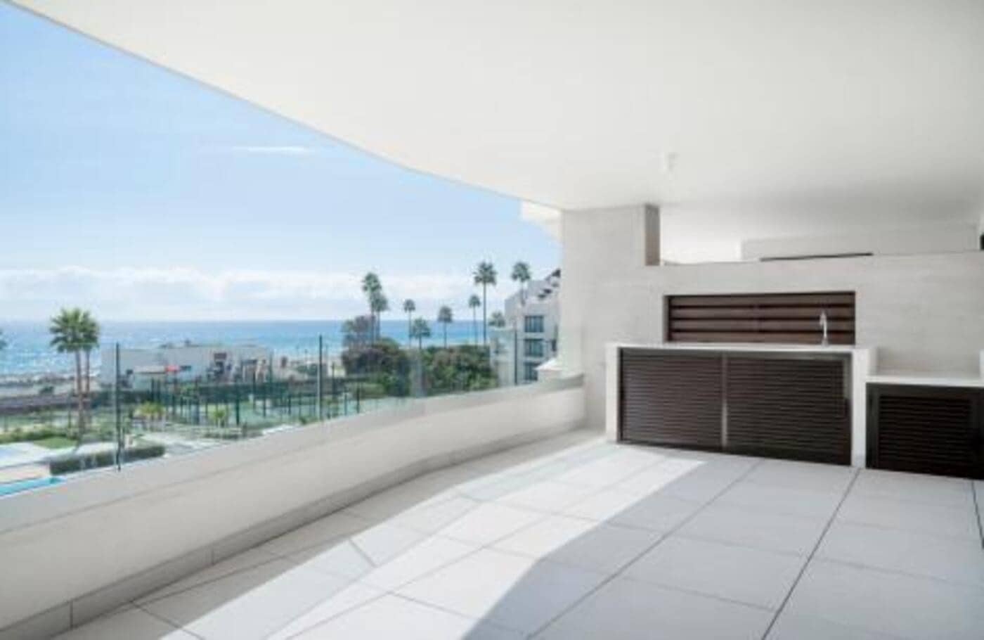 3 soveværelse Lejlighed til salg i Estepona med swimmingpool garage - € 1.395.000 (Ref: 7934321)