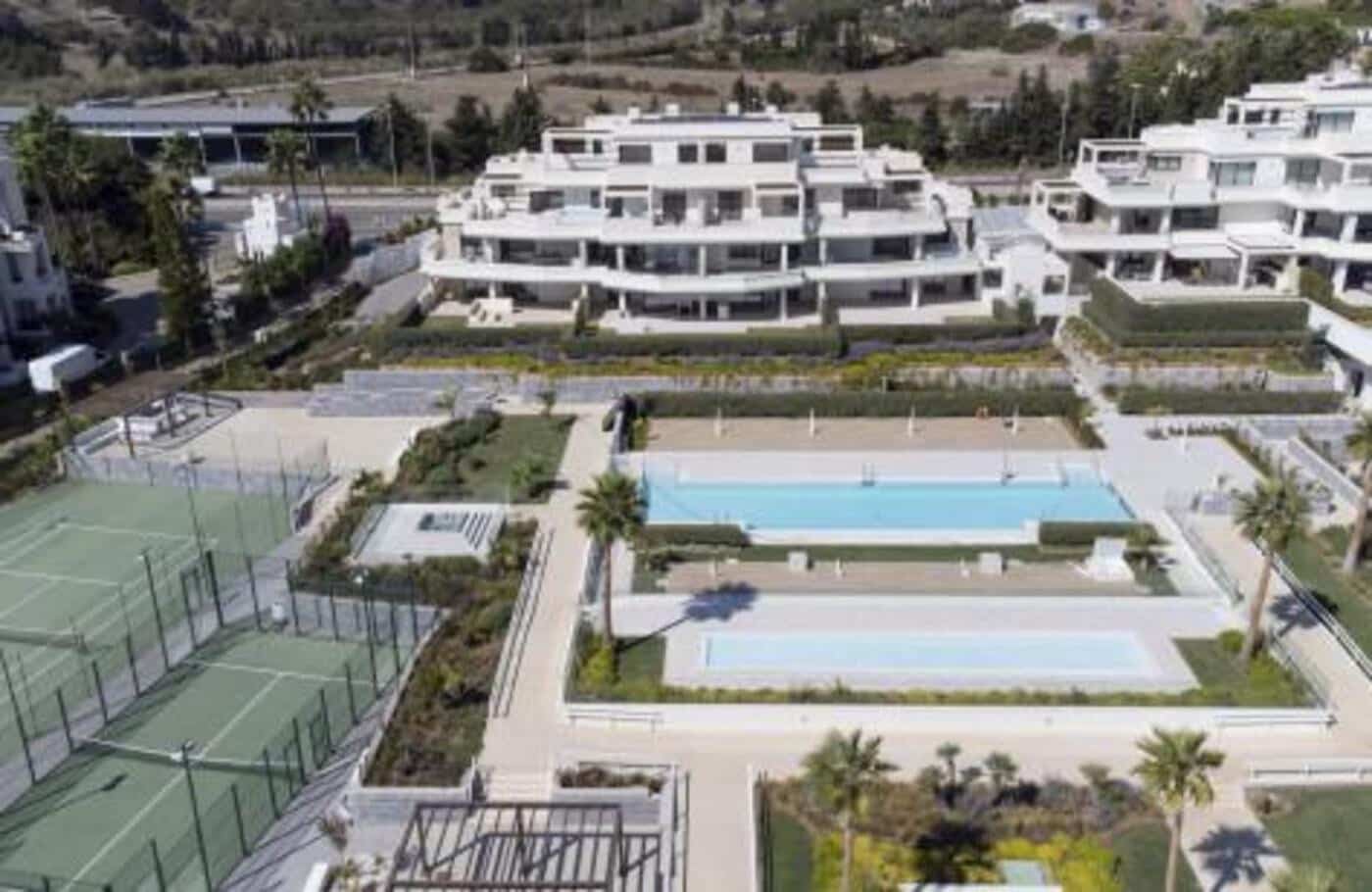 3 soveværelse Lejlighed til salg i Estepona med swimmingpool garage - € 1.395.000 (Ref: 7934321)