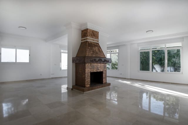 4 sypialnia Willa do wynajęcia w Los Naranjos, Marbella z basenem garażem - 7 200 € (Ref: 7936983)