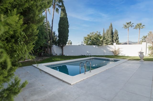 4 sypialnia Willa do wynajęcia w Los Naranjos, Marbella z basenem garażem - 7 200 € (Ref: 7936983)