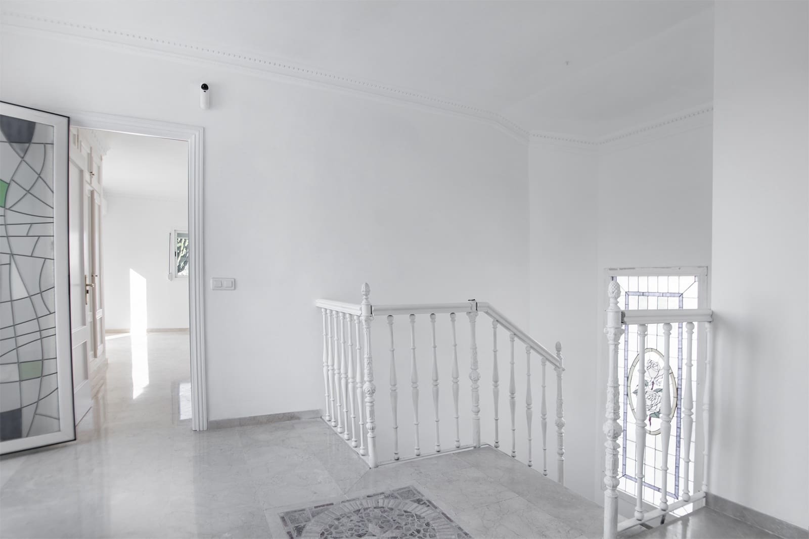 4 bedroom Villa for rent in Marbella with pool garage - € 7,200 (Ref: 7936983)