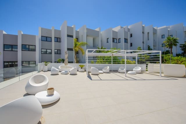 2 sypialnia Apartament na sprzedaż w Alcorrín, Manilva z basenem garażem - 399 900 € (Ref: 7965342)