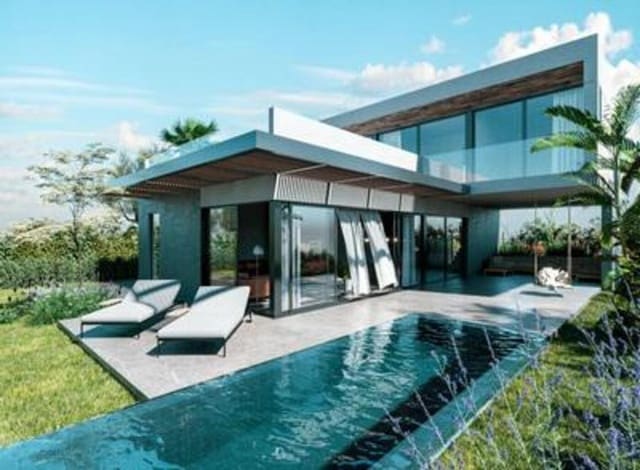 4 sypialnia Willa na sprzedaż w Nueva Atalaya, Estepona z basenem garażem - 1 495 000 € (Ref: 7971784)