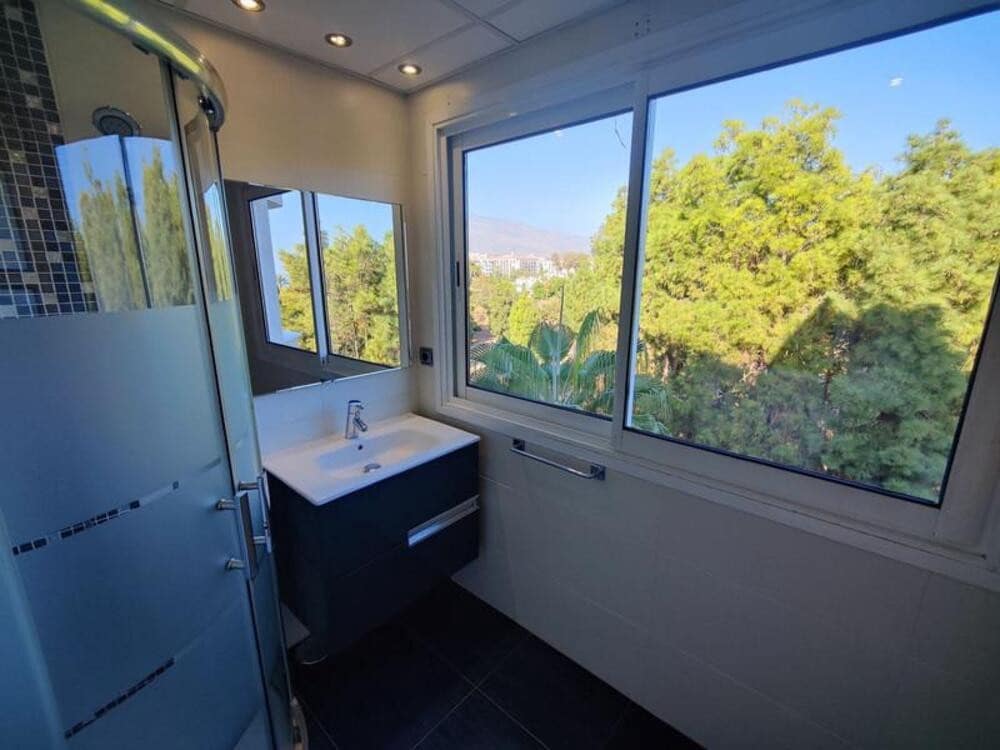 3 bedroom Apartment for rent in Marbella with pool garage - € 5,000 (Ref: 7976945)