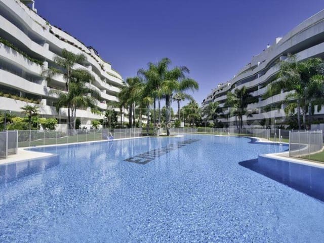 3 bedroom Apartment for rent in Puerto Banus, Marbella with pool garage - € 5,000 (Ref: 7976945)