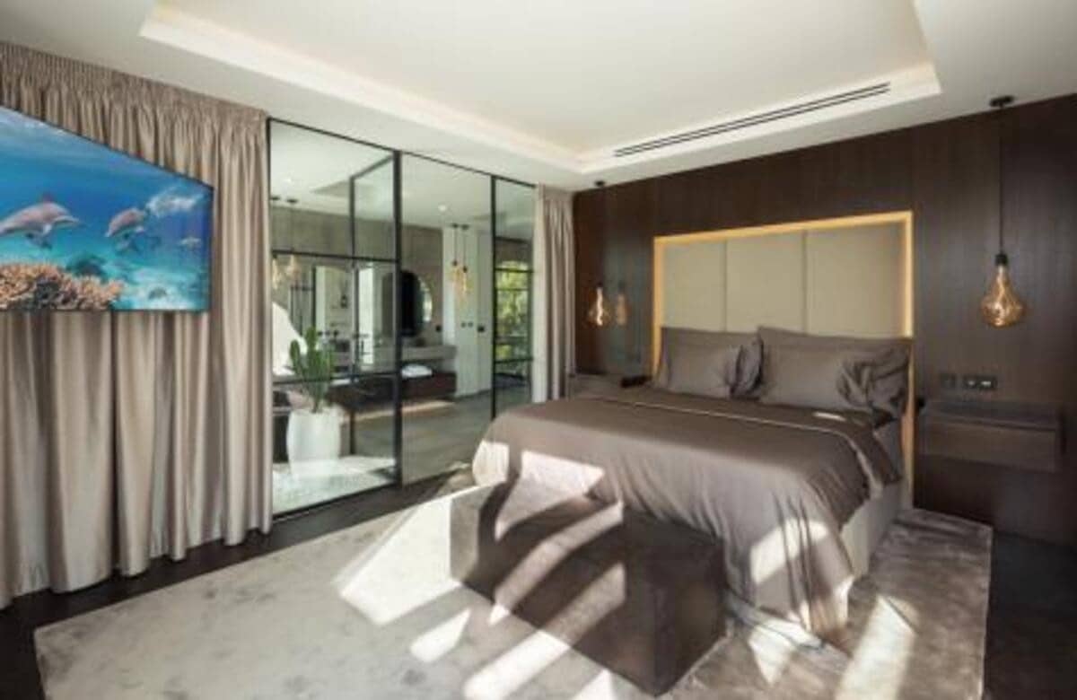 6 soverom Villa til salgs i Marbella med svømmebasseng garasje - € 6 750 000 (Ref: 7984738)