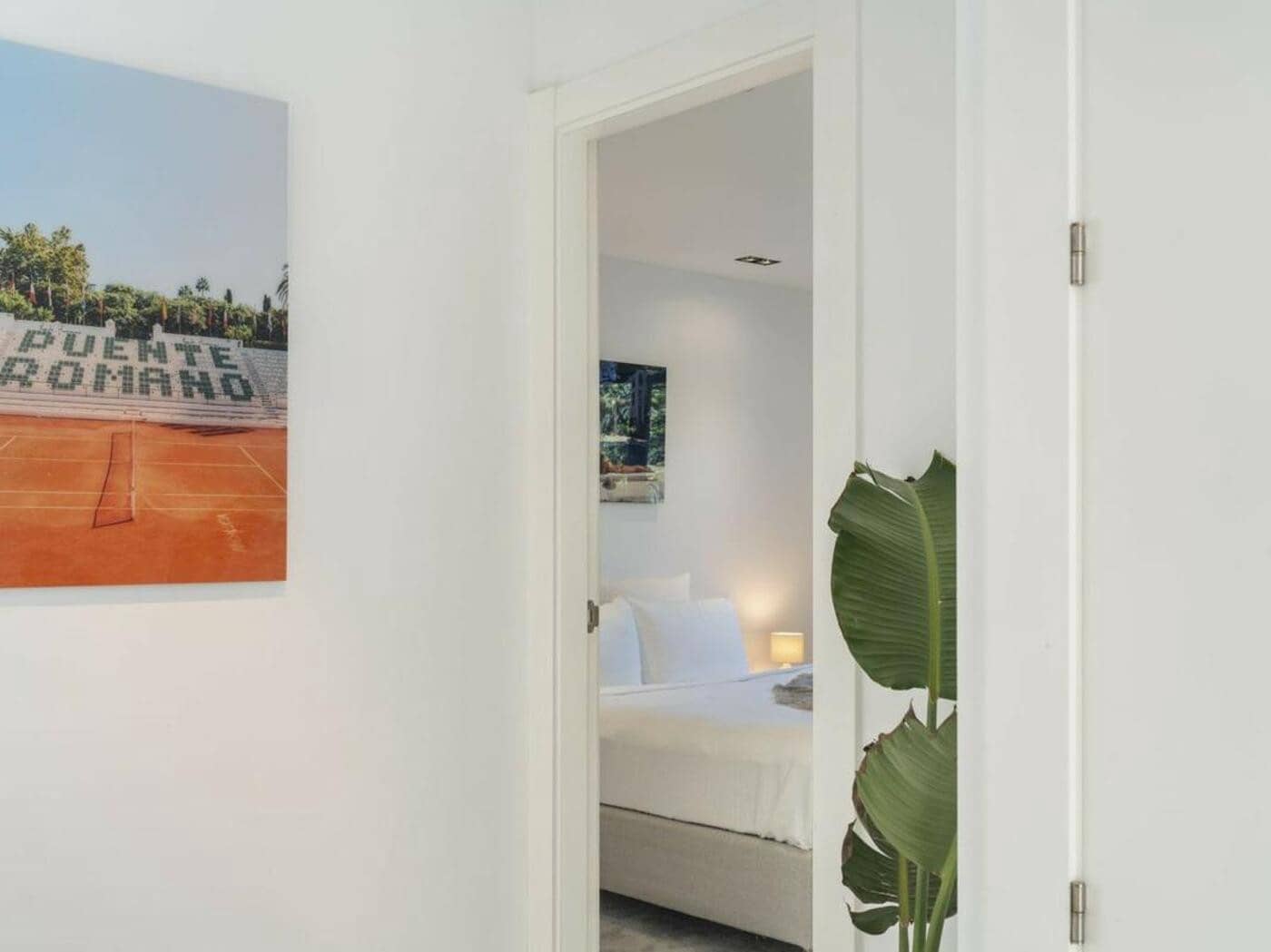 5 sypialnia Willa na sprzedaż w Marbella z basenem garażem - 2 850 000 € (Ref: 7987773)