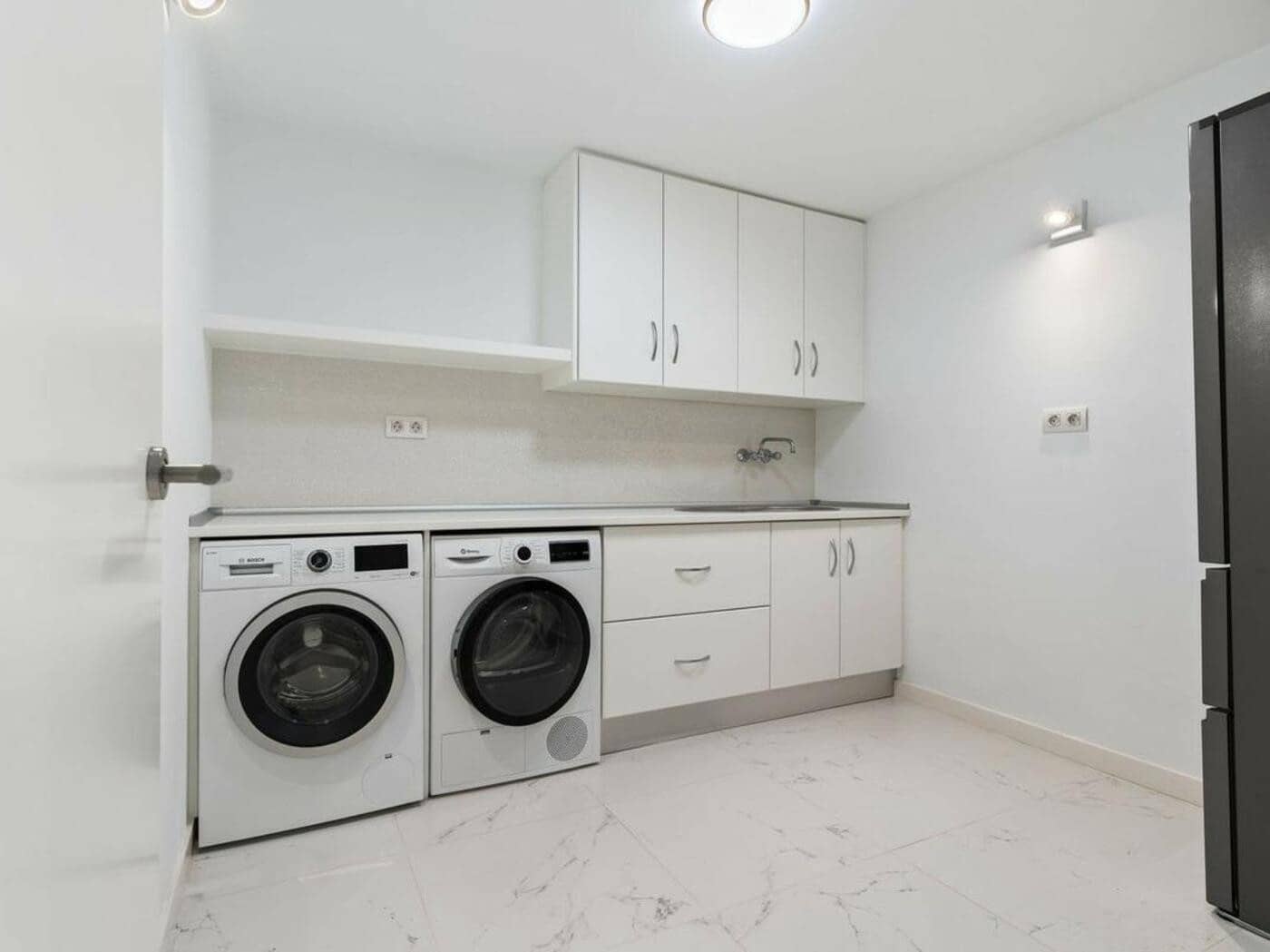 5 sypialnia Willa na sprzedaż w Marbella z basenem garażem - 2 850 000 € (Ref: 7987773)