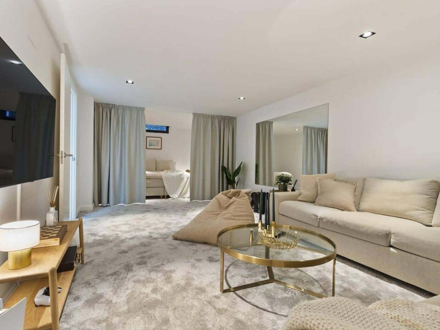 5 sypialnia Willa na sprzedaż w Marbella z basenem garażem - 2 850 000 € (Ref: 7987773)