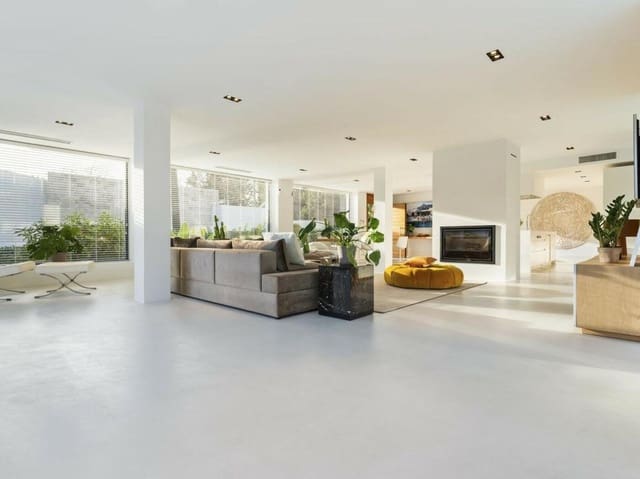 5 chambre Villa/Maison à vendre à Las Brisas, Marbella avec piscine garage - 2 850 000 € (Ref: 7987773)