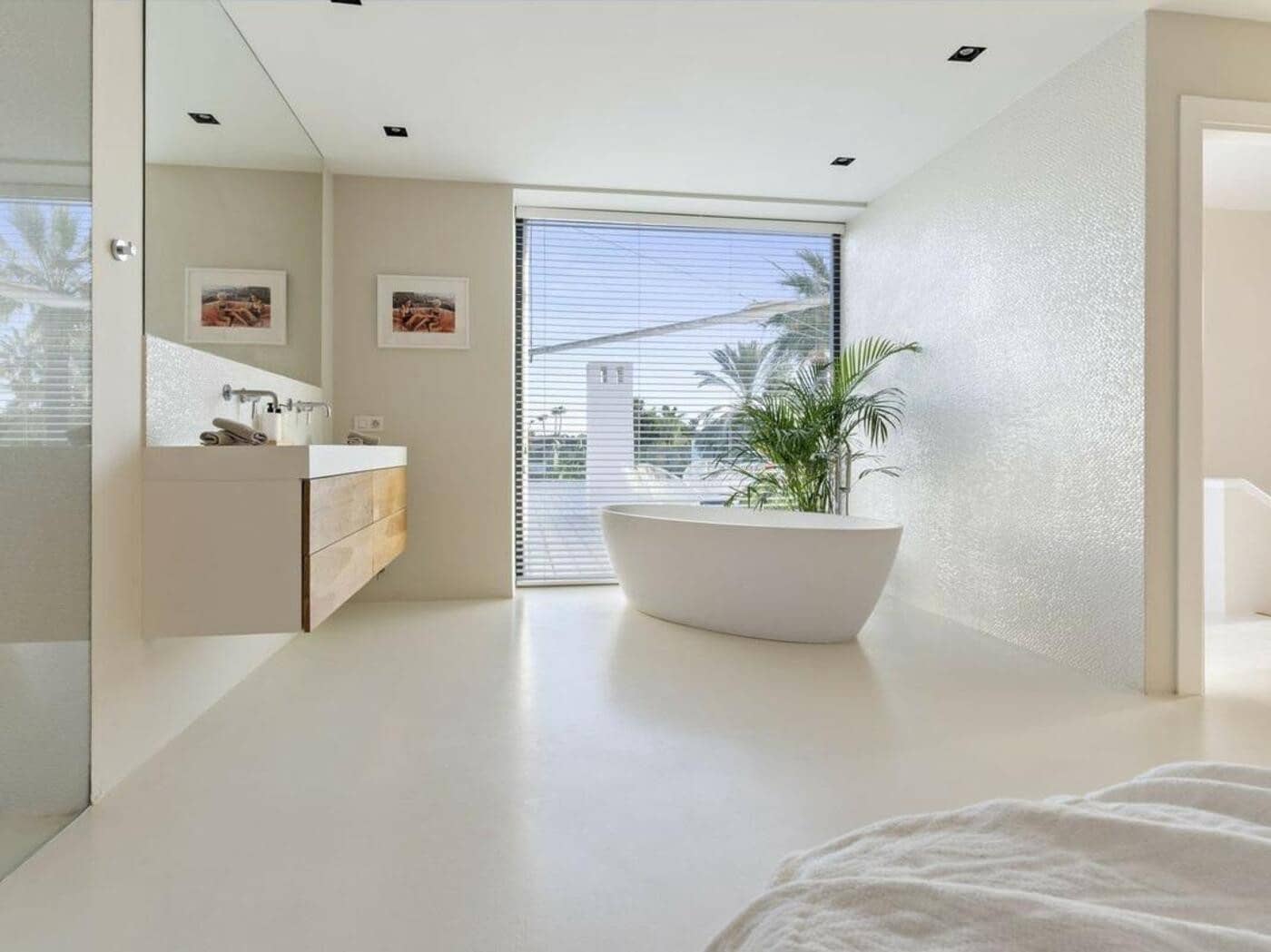 5 sypialnia Willa na sprzedaż w Marbella z basenem garażem - 2 850 000 € (Ref: 7987773)