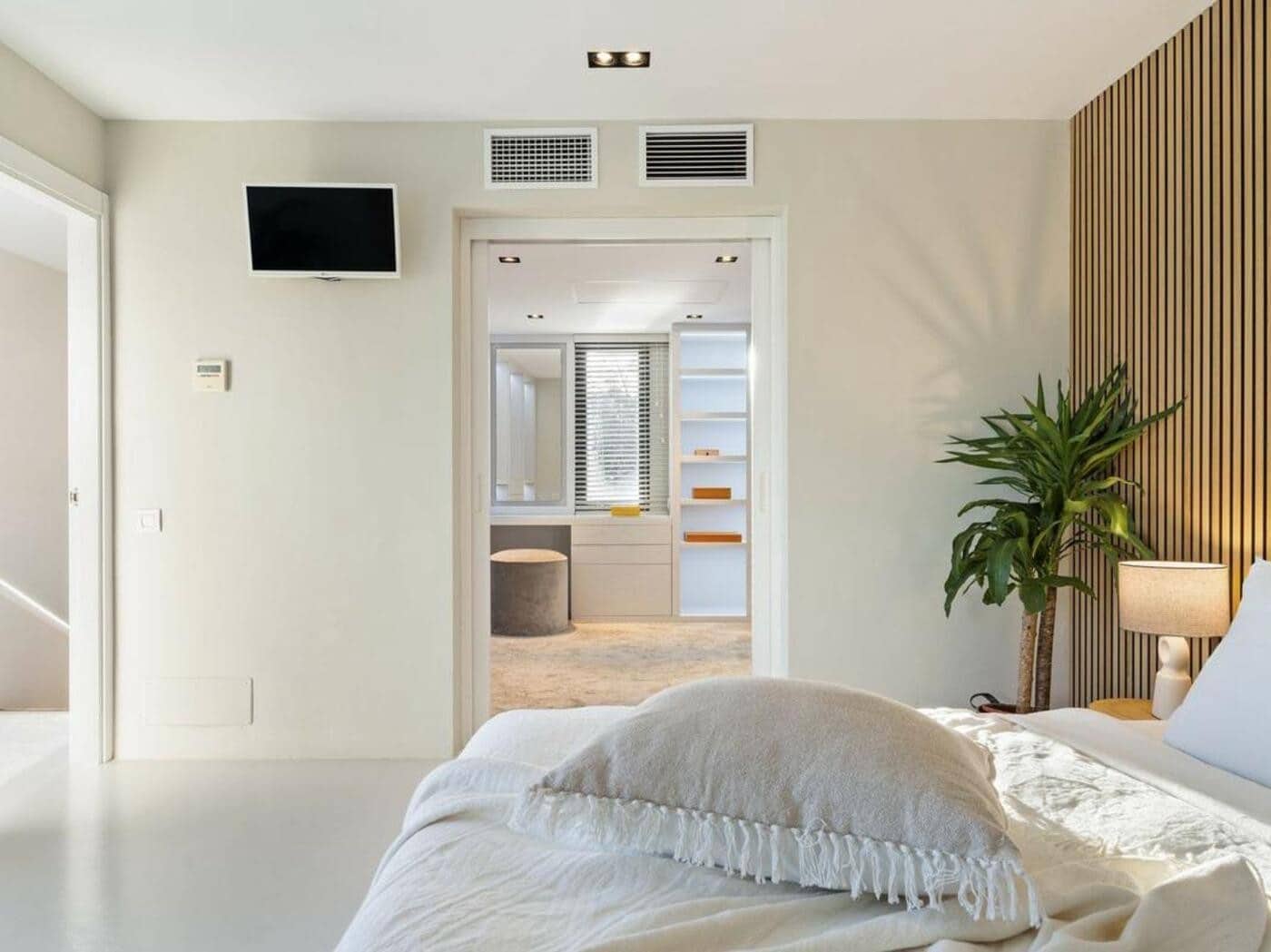 5 sypialnia Willa na sprzedaż w Marbella z basenem garażem - 2 850 000 € (Ref: 7987773)