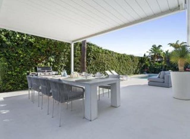 5 chambre Villa/Maison à vendre à Las Brisas, Marbella avec piscine garage - 2 850 000 € (Ref: 7987773)