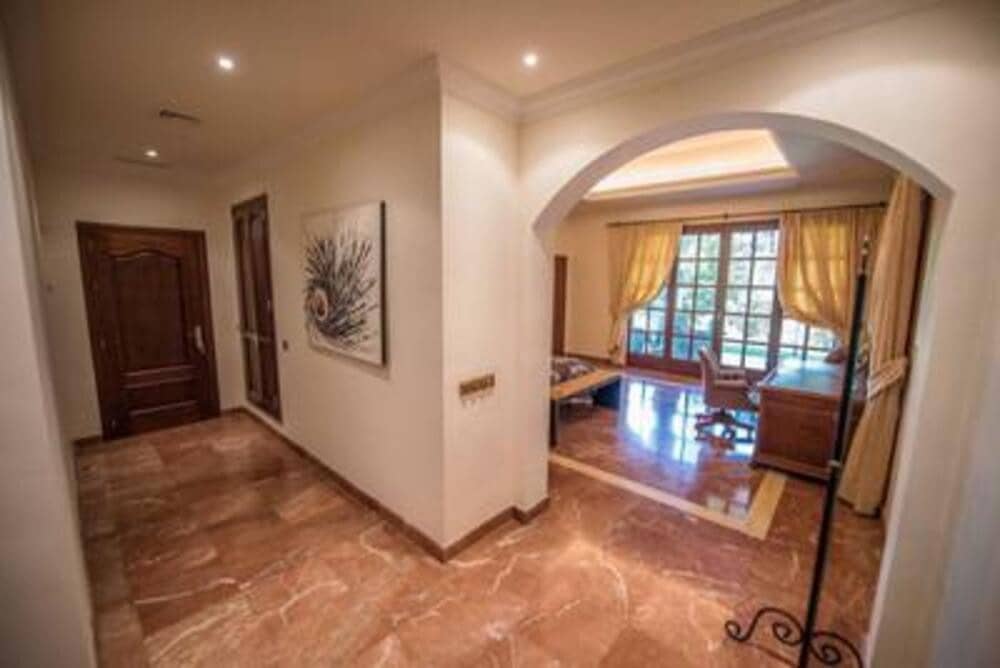 6 Zimmer Villa zu verkaufen in La Zagaleta mit Pool Garage - 4.950.000 € (Ref: 8005826)
