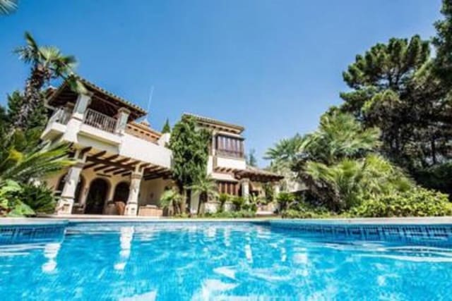 Chalet de 6 habitaciones en La Zagaleta, Benahavís en venta con piscina garaje - 4.950.000 € (Ref: 8005826)