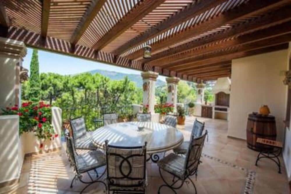 6 Zimmer Villa zu verkaufen in La Zagaleta mit Pool Garage - 4.950.000 € (Ref: 8005826)