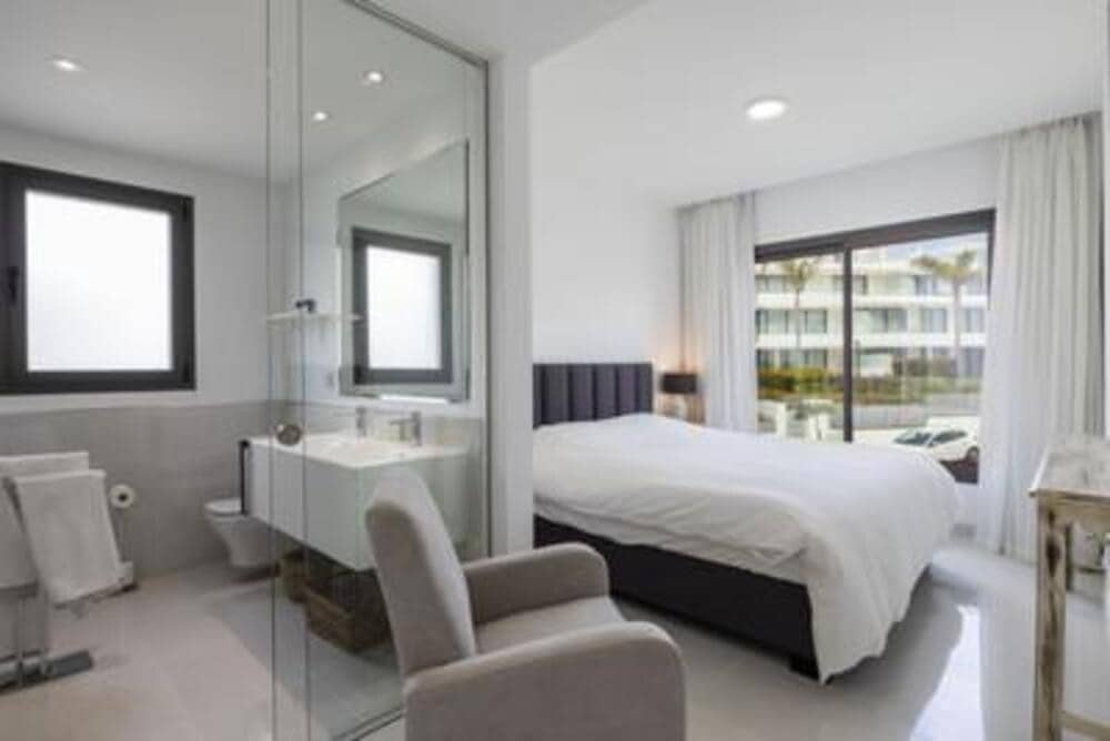 3 slaapkamer Appartement te huur in El Paraiso met zwembad garage - € 3.500 (Ref: 8010815)