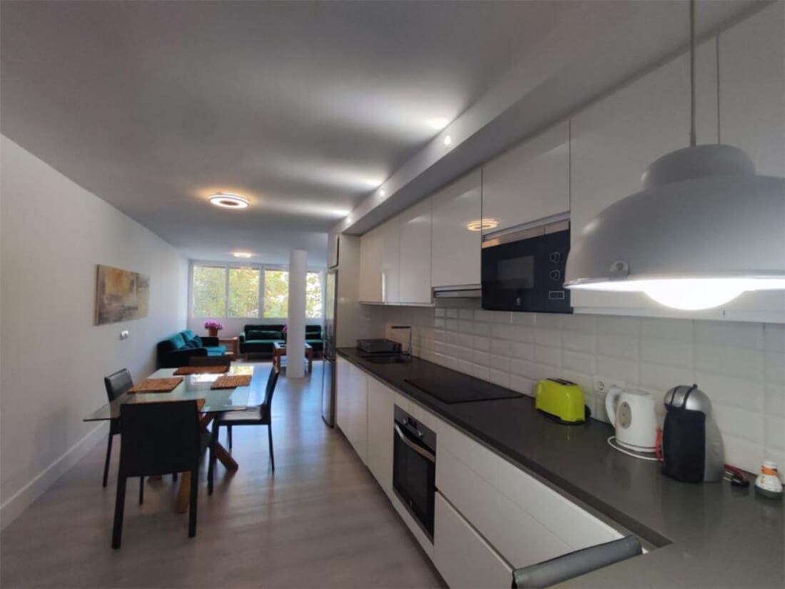 4 soverom Leilighet til salgs i Marbella med svømmebasseng garasje - € 950 000 (Ref: 8012324)