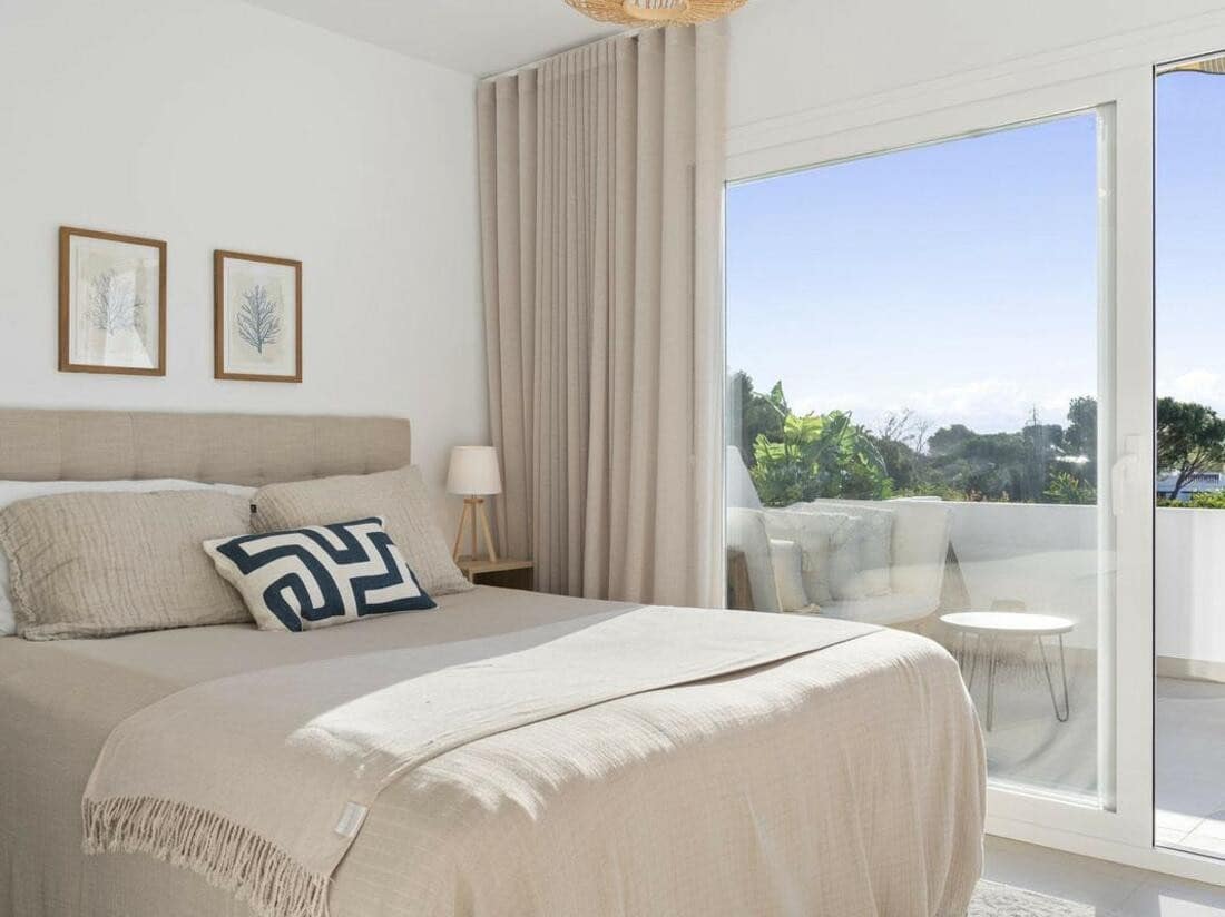 4 sypialnia Dom na sprzedaż w Nueva Andalucia - 795 000 € (Ref: 8016228)