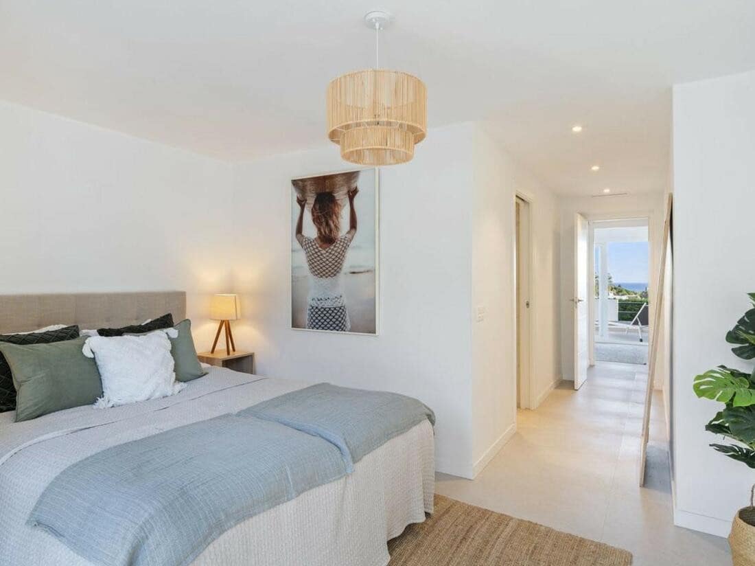 4 sypialnia Dom na sprzedaż w Nueva Andalucia - 795 000 € (Ref: 8016228)