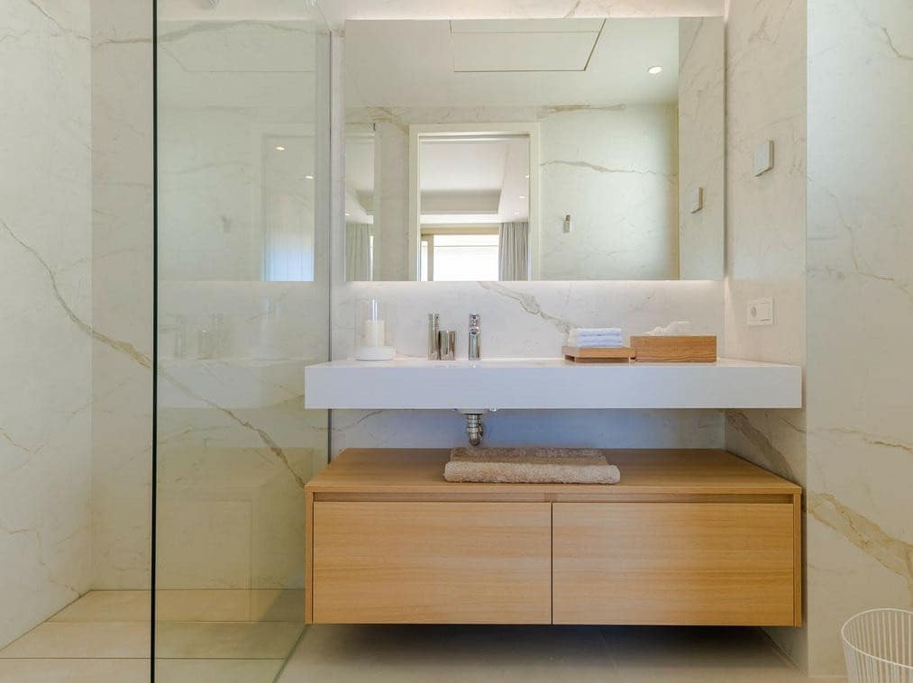 4 soveværelse Lejlighed til salg i Golden Mile med swimmingpool garage - € 5.900.000 (Ref: 8016229)