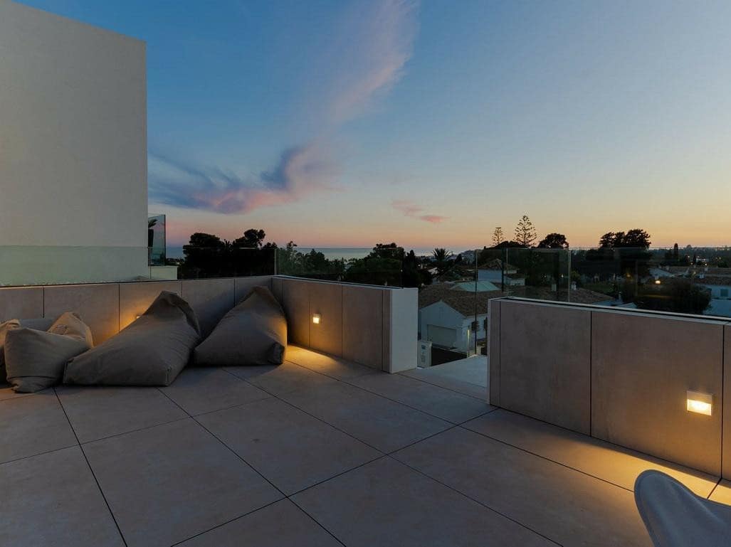 4 soveværelse Lejlighed til salg i Golden Mile med swimmingpool garage - € 5.900.000 (Ref: 8016229)