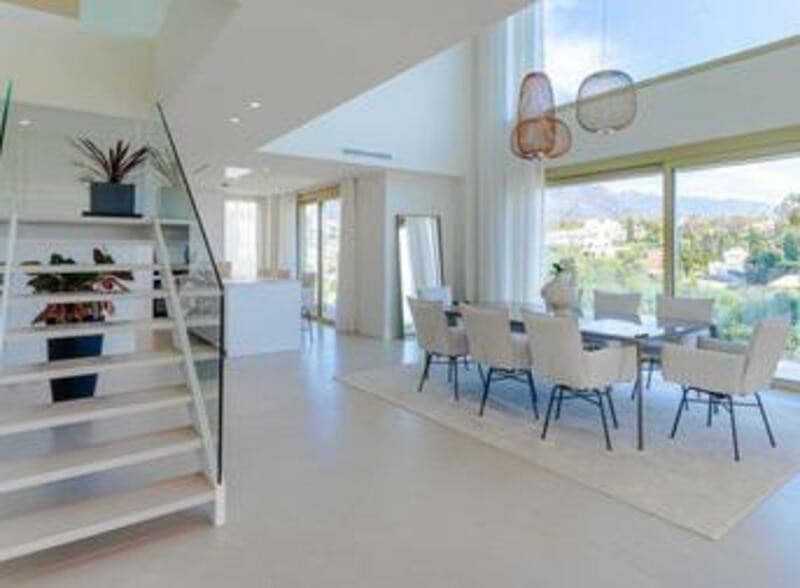 4 soveværelse Lejlighed til salg i Golden Mile med swimmingpool garage - € 5.900.000 (Ref: 8016229)