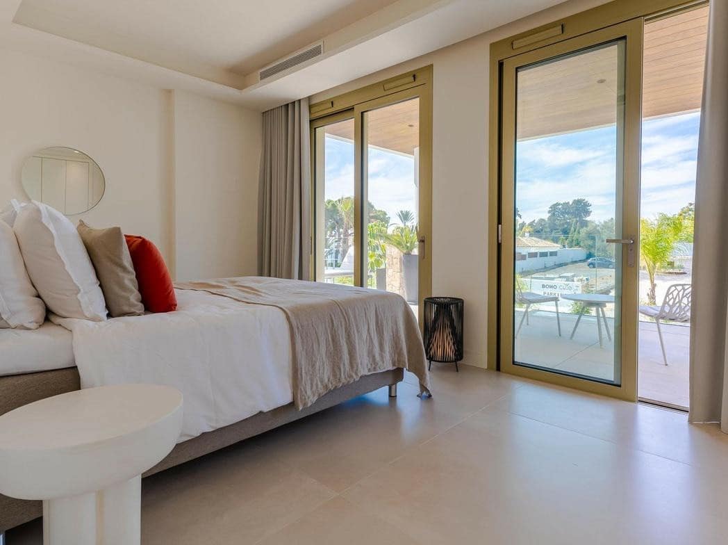 4 soveværelse Lejlighed til salg i Golden Mile med swimmingpool garage - € 5.900.000 (Ref: 8016229)