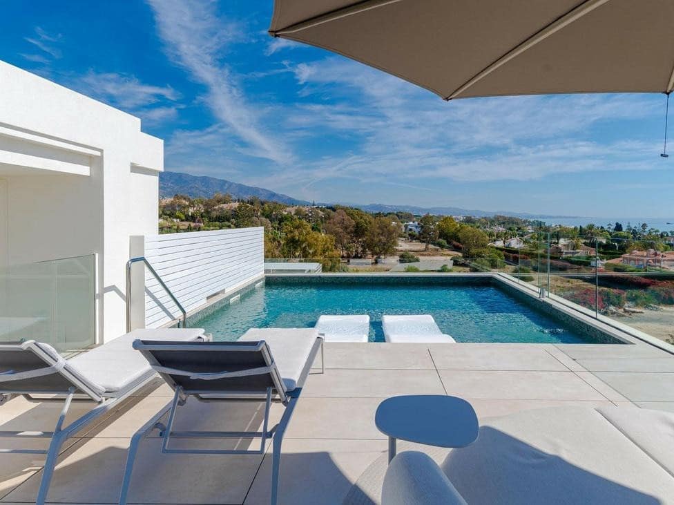 4 soveværelse Lejlighed til salg i Golden Mile med swimmingpool garage - € 5.900.000 (Ref: 8016229)