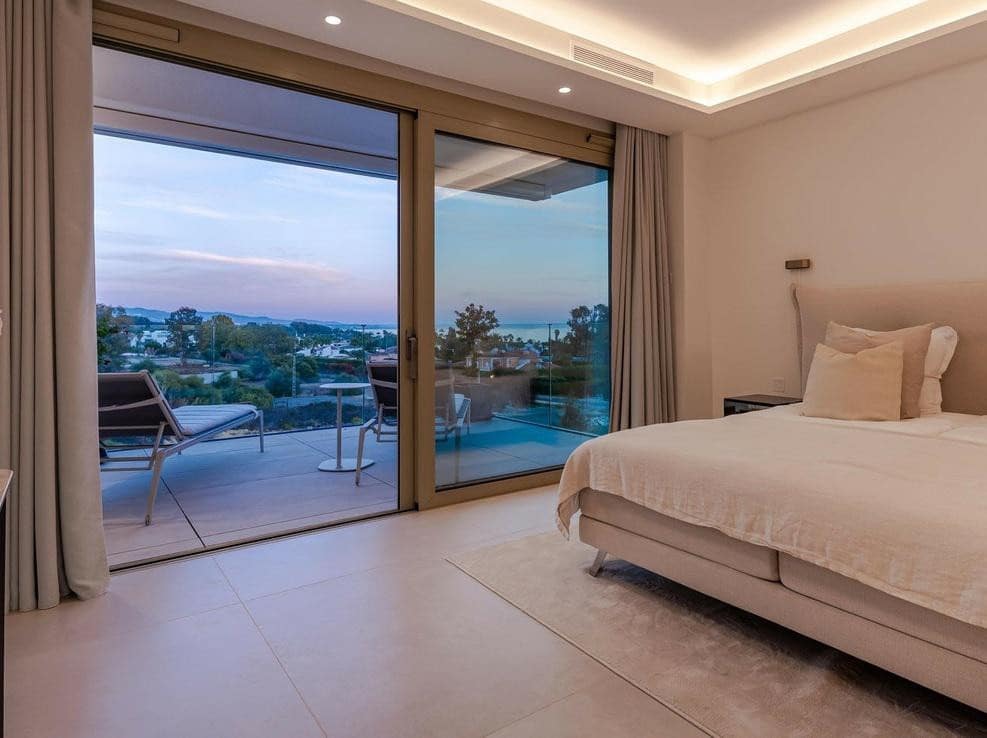 4 soveværelse Lejlighed til salg i Golden Mile med swimmingpool garage - € 5.900.000 (Ref: 8016229)