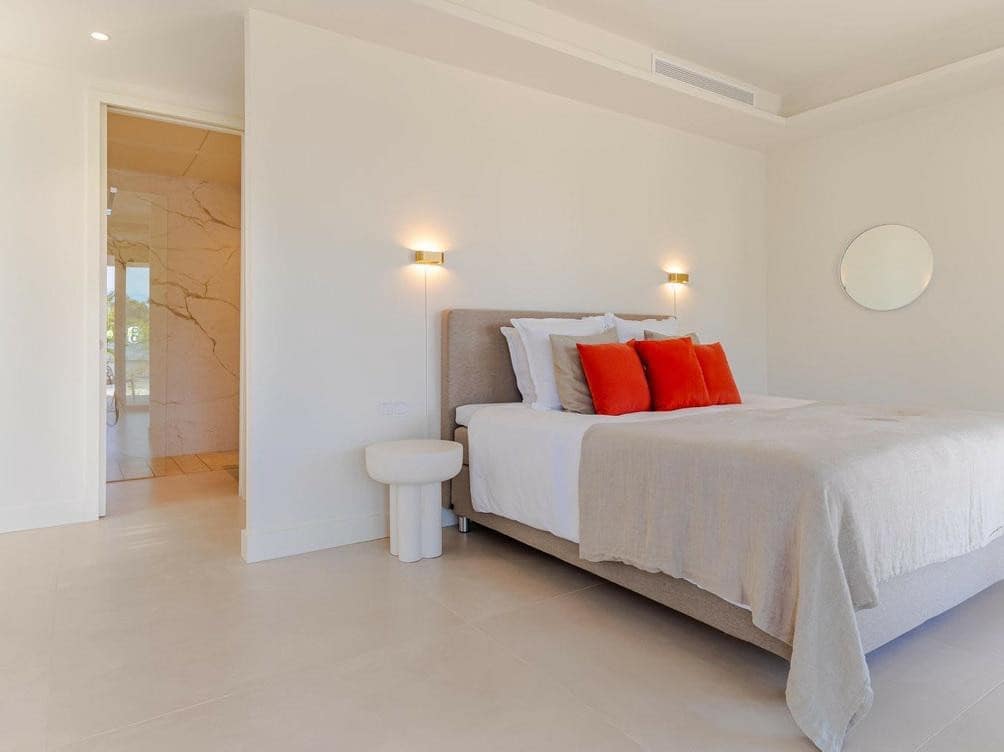 4 soveværelse Lejlighed til salg i Golden Mile med swimmingpool garage - € 5.900.000 (Ref: 8016229)