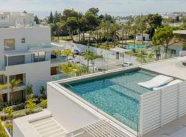 4 slaapkamer Appartement te koop in Lomas De Marbella, Marbella met zwembad garage - € 5.900.000 (Ref: 8016229)
