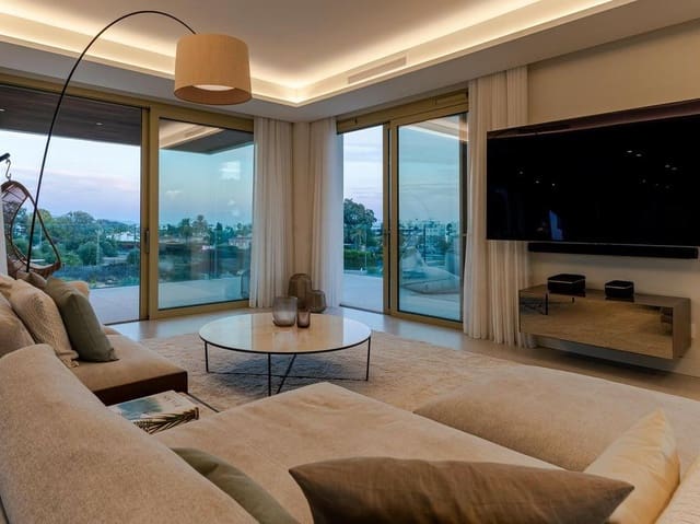 4 slaapkamer Appartement te koop in Lomas De Marbella, Marbella met zwembad garage - € 5.900.000 (Ref: 8016229)