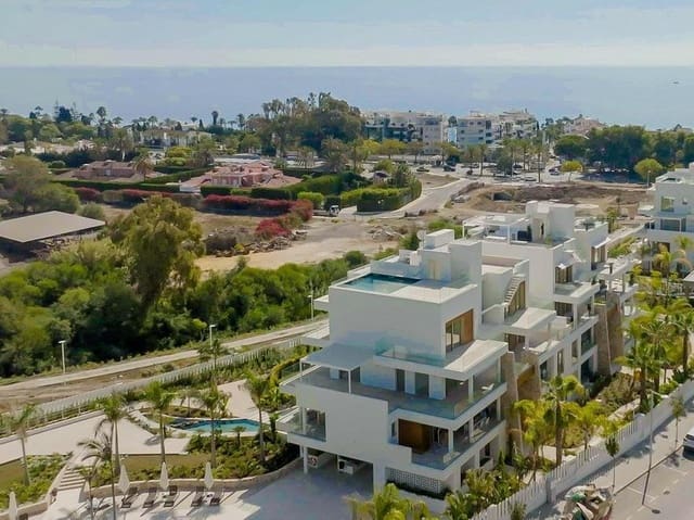4 slaapkamer Appartement te koop in Lomas De Marbella, Marbella met zwembad garage - € 5.900.000 (Ref: 8016229)