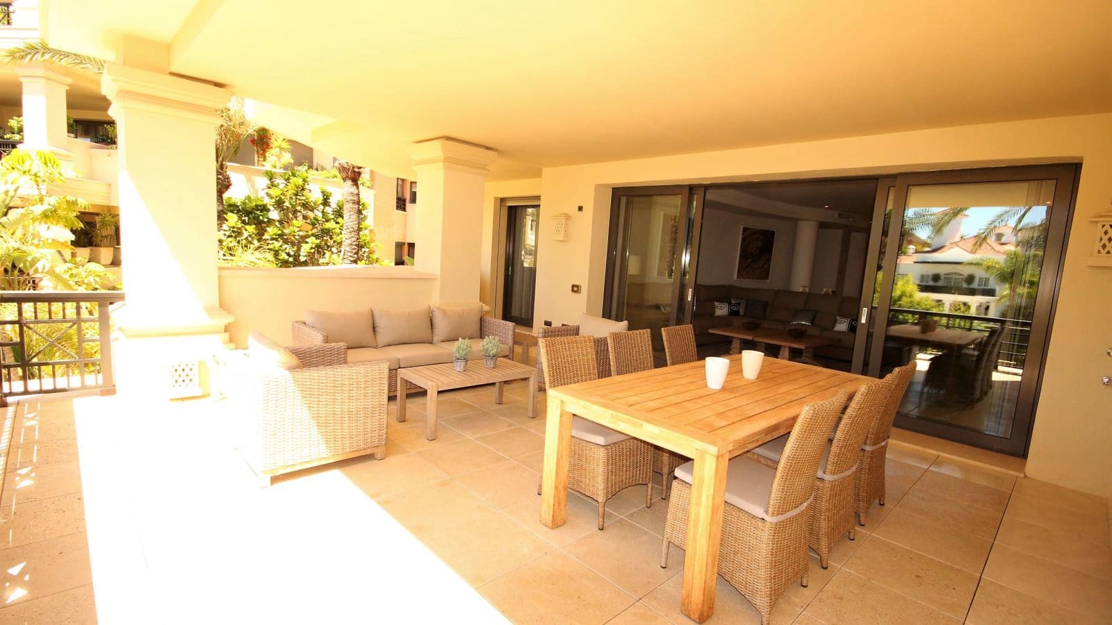 3 soverom Penthouse til leie i Marbella med svømmebasseng garasje - € 12 000 (Ref: 8024561)