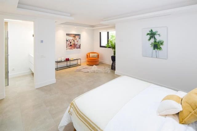 3 sovrum Villa till salu i Aloha Golf, Marbella med pool garage - 2 300 000 € (Ref: 8026957)