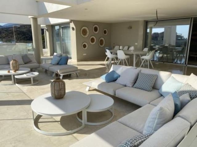 3 quarto Apartamento para venda em Los Naranjos, Marbella com piscina garagem - 1 370 000 € (Ref: 8026960)