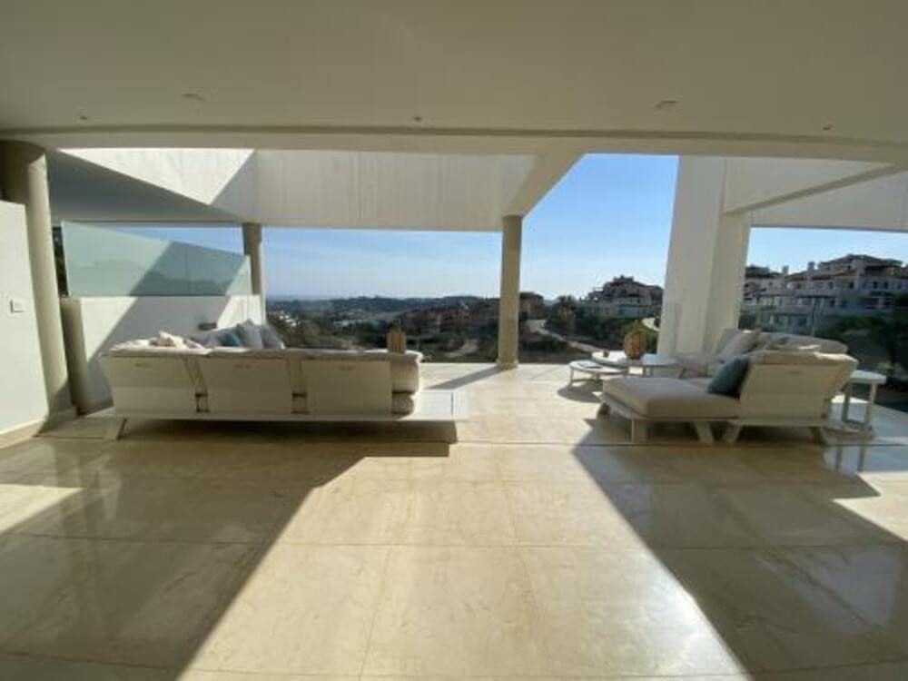 3 chambre Appartement à vendre à Marbella avec piscine garage - 1 370 000 € (Ref: 8026960)