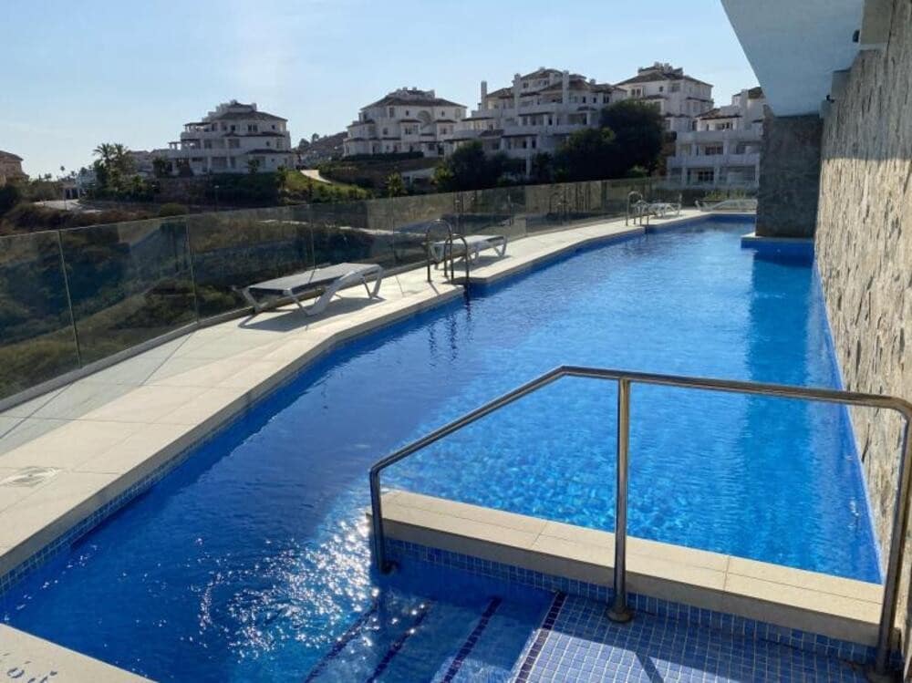 3 chambre Appartement à vendre à Marbella avec piscine garage - 1 370 000 € (Ref: 8026960)