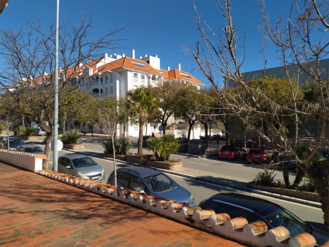 5 bedroom Villa for sale in San Pedro de Alcantara - € 1,785,000 (Ref: 8051278)