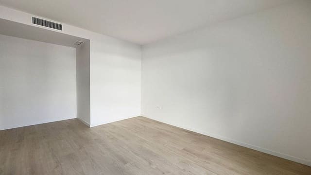 3 soveværelse Lejlighed til salg i Rodeo Alto - Guadaiza - La Campana, Marbella med swimmingpool garage - € 460.000 (Ref: 8051281)