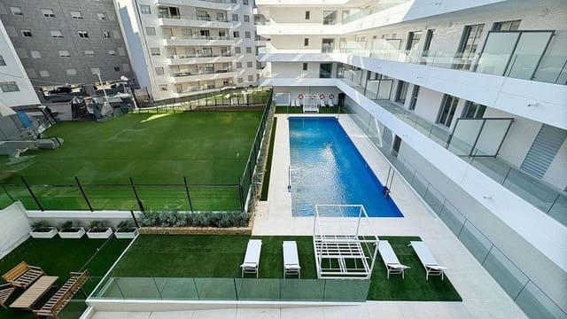 3 soveværelse Lejlighed til salg i Rodeo Alto - Guadaiza - La Campana, Marbella med swimmingpool garage - € 460.000 (Ref: 8051281)