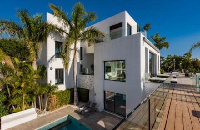 6 camera da letto Villa in vendita in El Paraíso, Benahavís con piscina garage - 2.995.000 € (Rif: 8051282)