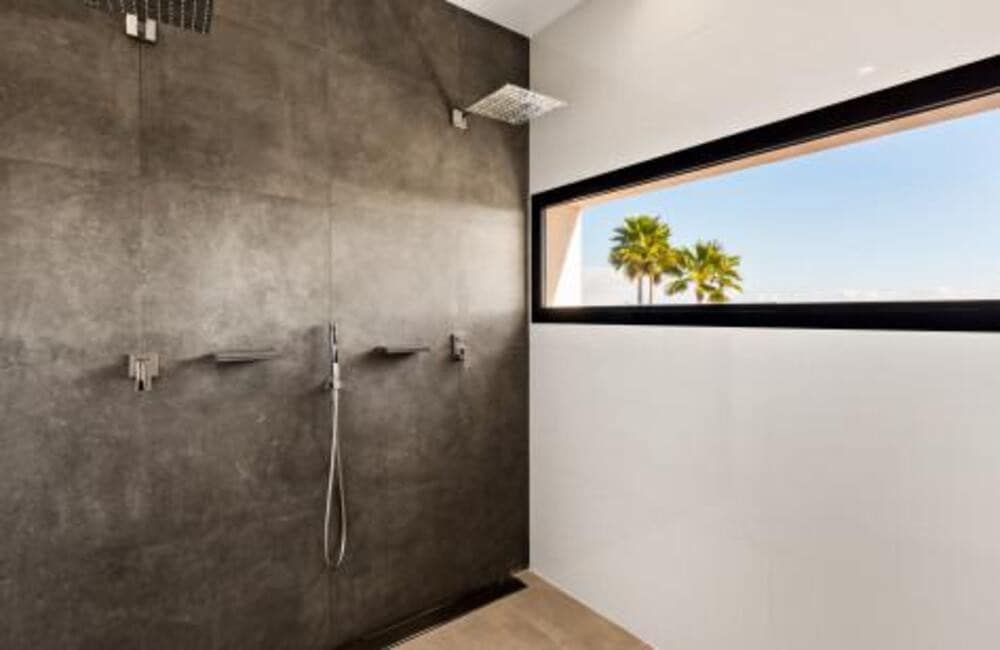 Chalet de 6 habitaciones en Benahavís en venta con piscina garaje - 2.995.000 € (Ref: 8051282)